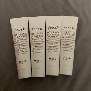 fresh soy cleanser travel size❤️